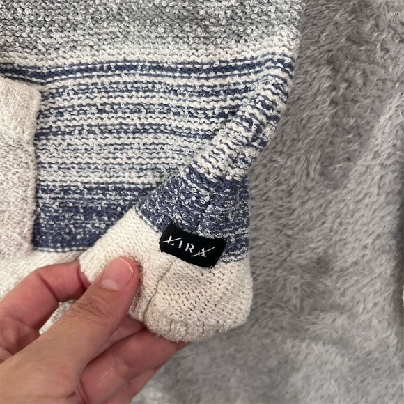 Lira Pullover Hoodie Womens Large Blue Striped Beach Baja V-Neck Poncho - Picture 2 of 8